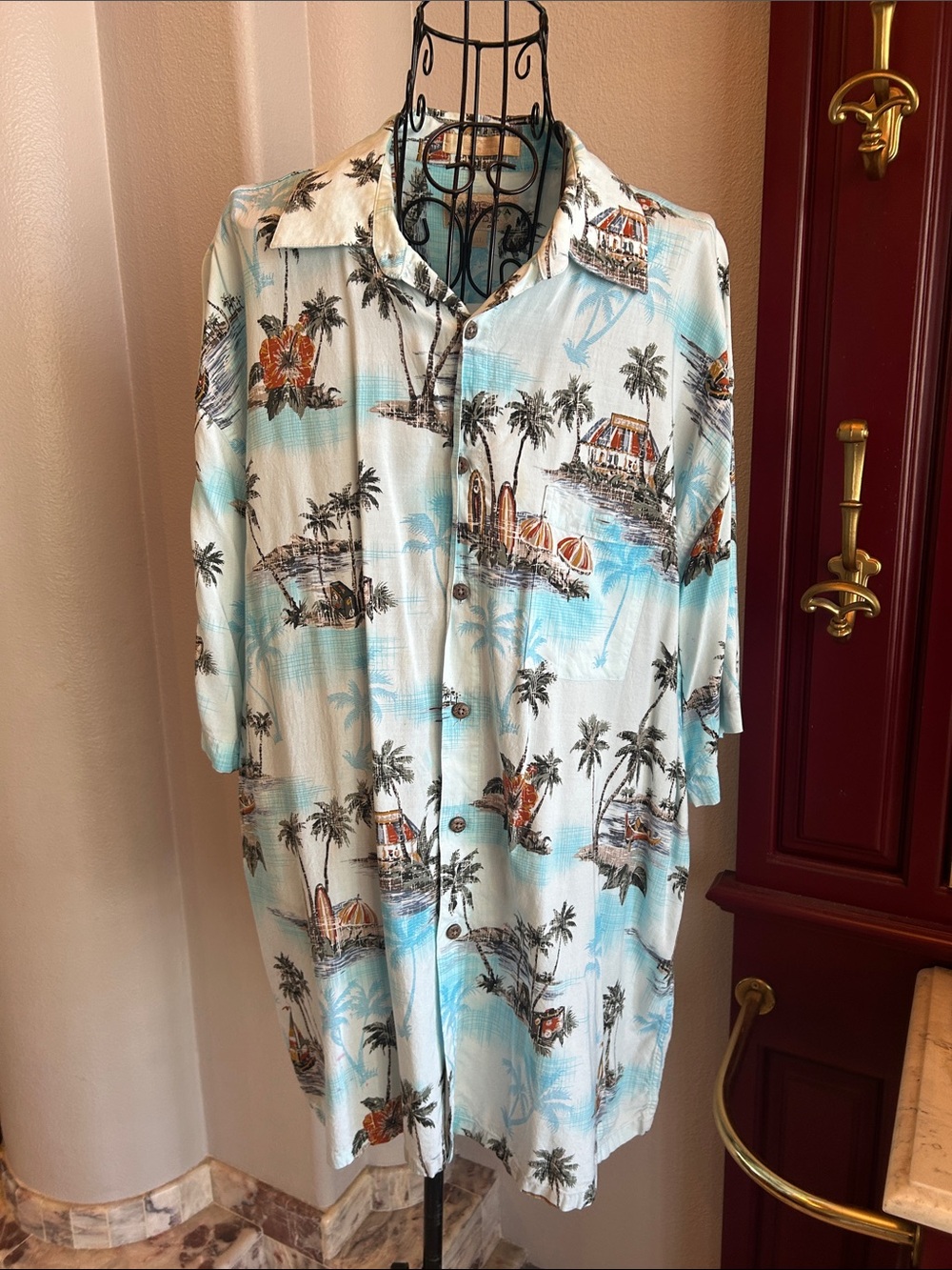 Light Blue Tropical Print Short-Sleeve Button-Down Shirt